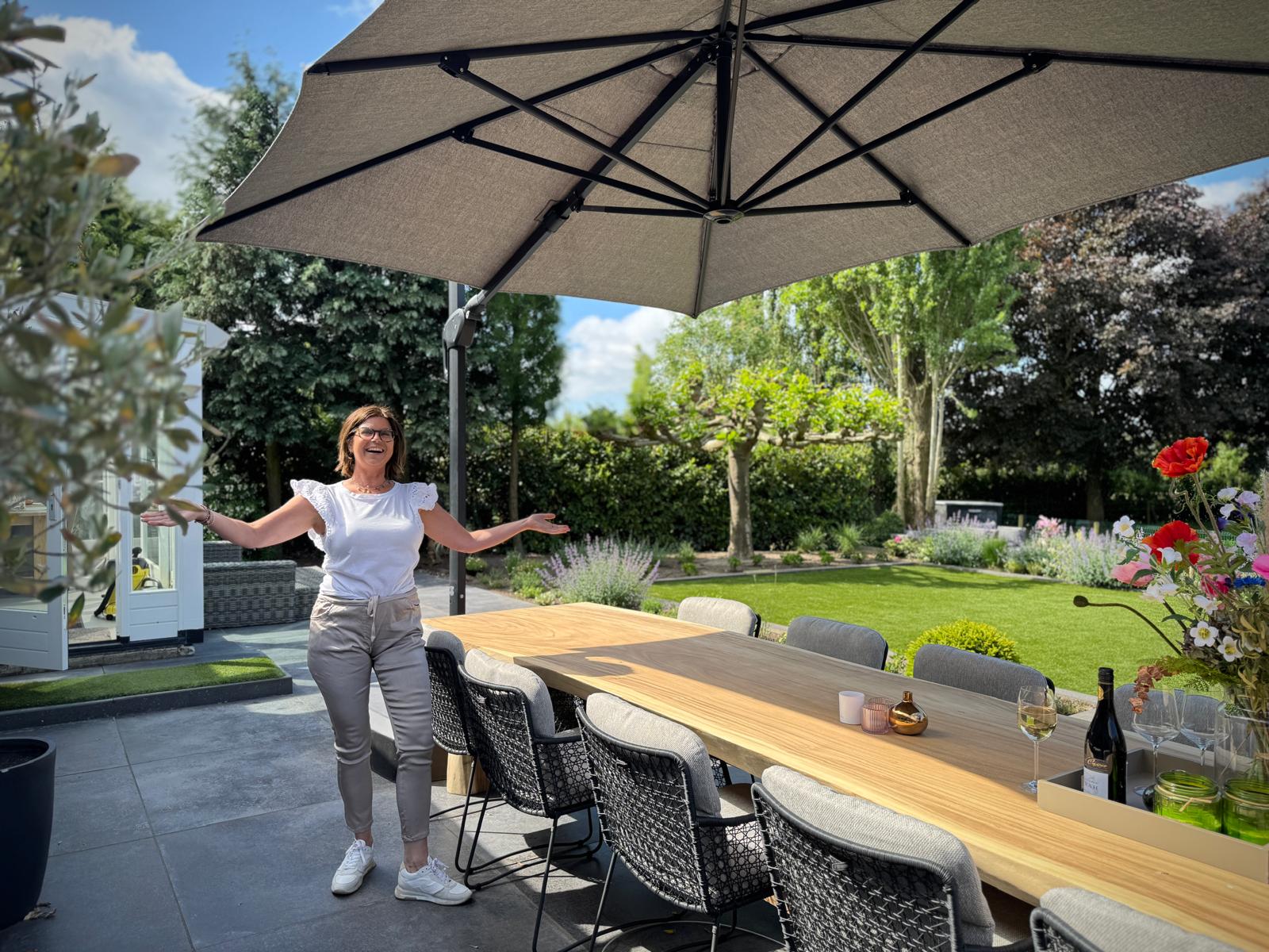 Terras en tuin van Logeren bij van Heeren